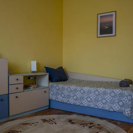 Ariazapartment Spacious Family & Homeoffice Friendly Burgas
